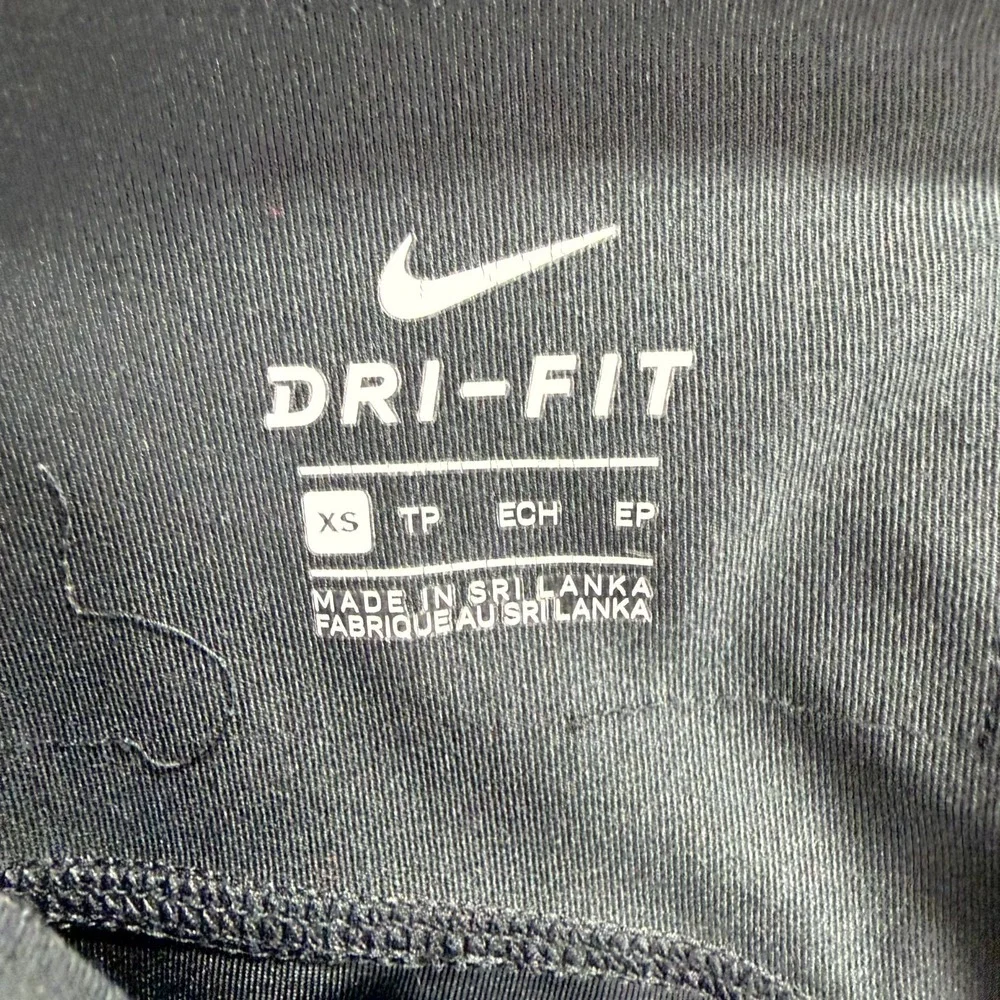 Nike Sportswear Leggings Womens XS 26x28* Black Just Do It Gym Athletic Training